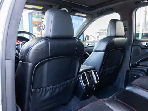 Used 2017 Porsche Cayenne GTS image 30
