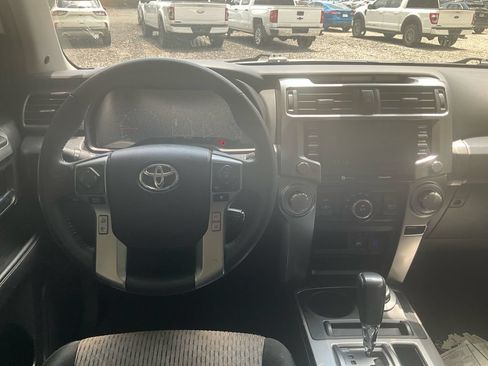 Used 2021 Toyota 4Runner SR5 AWD/4WD image 20