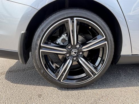Used 2026 Honda Accord SE image 7