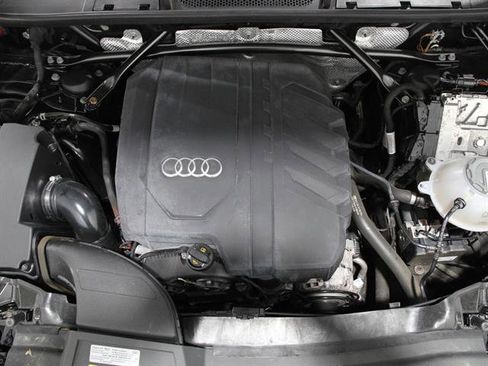 Used 2021 Audi Q5 Prestige image 21