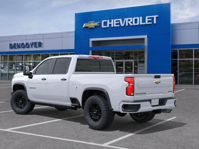 New 2026 Chevrolet Silverado 2500 ZR2 w/ LPO, Dark Essentials Package