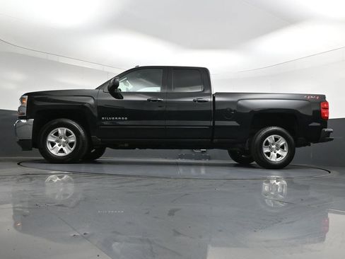 Used 2019 Chevrolet Silverado 1500 LT AWD/4WD image 37