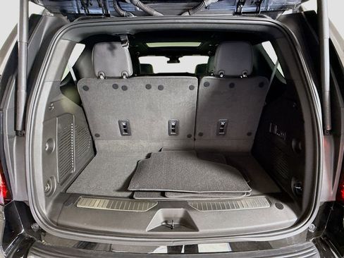 Used 2024 GMC Yukon AT4 w/ AT4 Premium Plus Package image 26