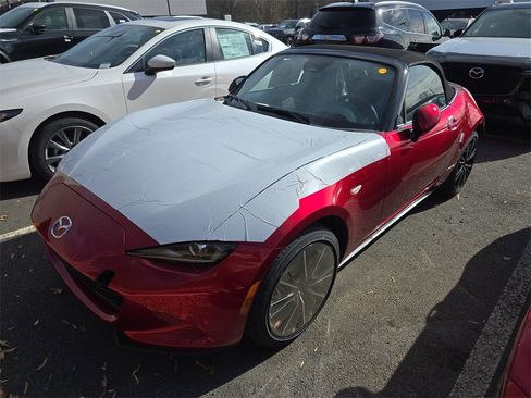 New 2025 MAZDA MX-5 Miata Grand Touring image 4