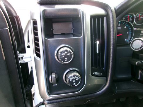 Used 2015 Chevrolet Silverado 1500 LT w/ Rally 2 Edition AWD/4WD image 15