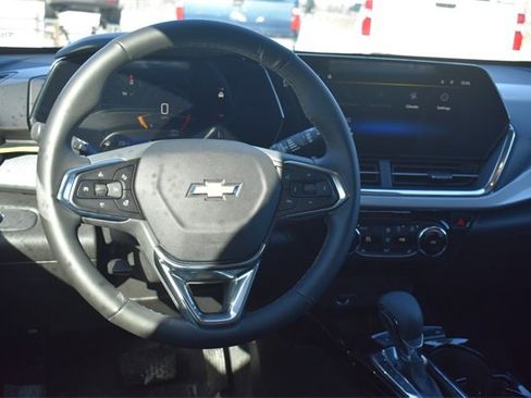 New 2026 Chevrolet Trax LT w/ LT Convenience Package image 19