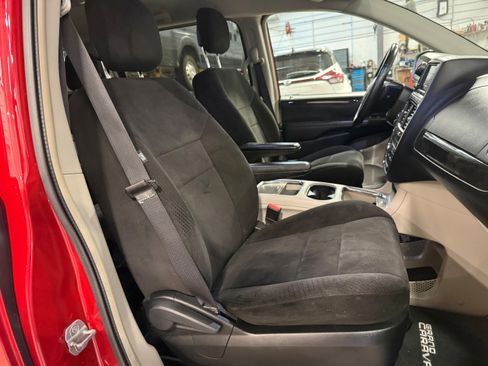 Used 2012 Dodge Grand Caravan Crew w/ Crew Value Pkg image 8