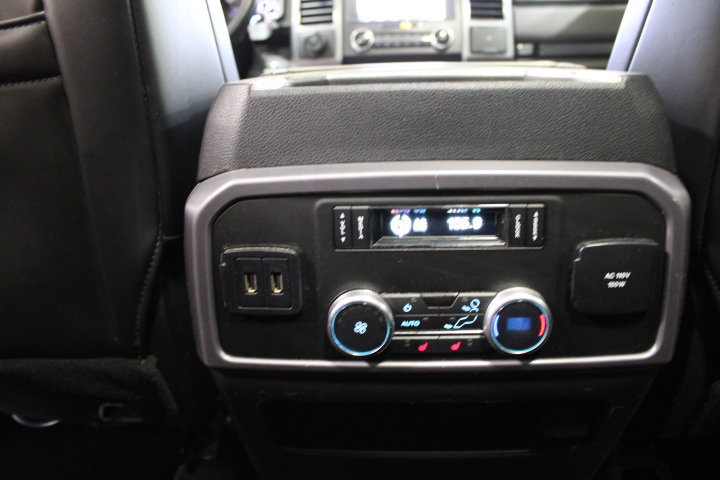 Used 2020 Ford Expedition Platinum AWD/4WD image 25