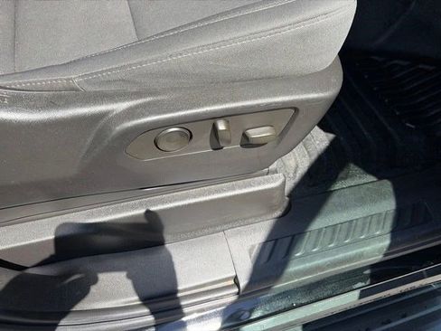 Used 2021 Chevrolet Tahoe 4WD w/ Remote Keyless Entry Package image 38