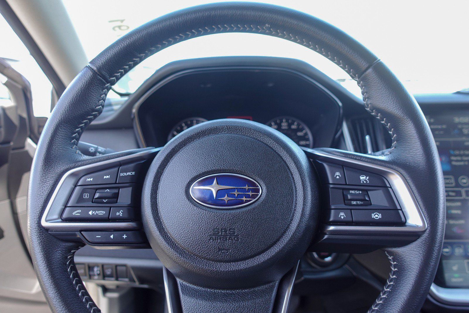 Certified 2025 Subaru Outback Premium AWD/4WD image 13
