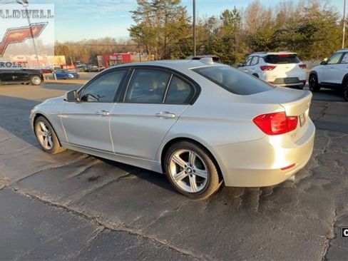 Used 2015 BMW 320i Sedan image 6
