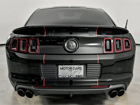 Used 2013 Ford Mustang Shelby GT500 RWD image 9