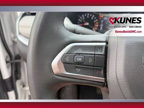 Used 2025 Jeep Compass Limited AWD/4WD image 17