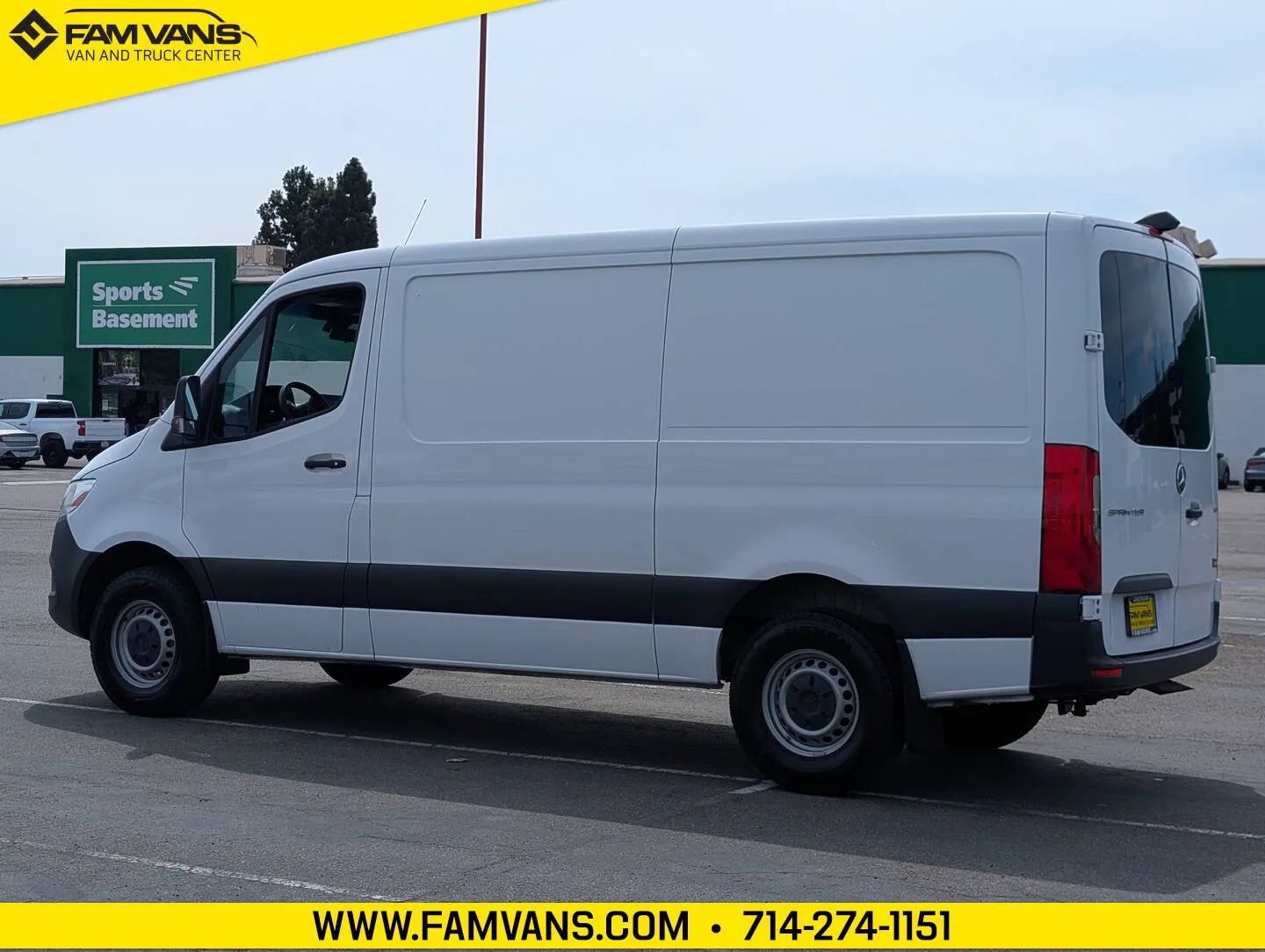 Used 2023 Mercedes-Benz Sprinter 1500 image 5