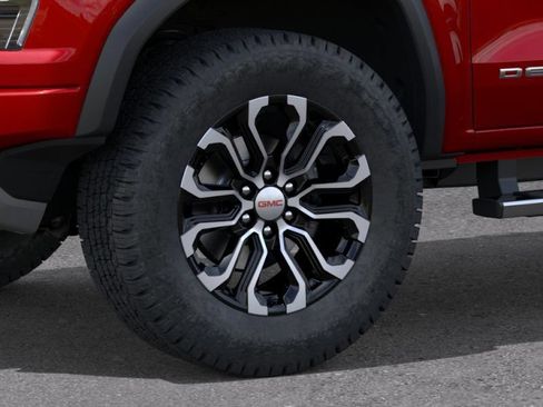New 2026 GMC Canyon Denali AWD/4WD image 11