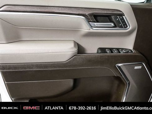 Used 2024 Chevrolet Silverado 1500 LTZ w/ LTZ Premium Package AWD/4WD image 6