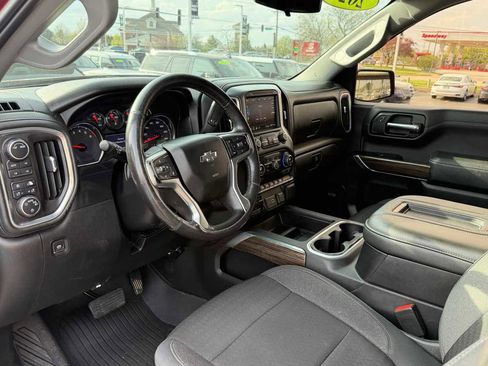 Used 2020 Chevrolet Silverado 1500 LT Trail Boss AWD/4WD image 10