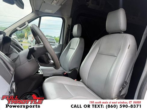 Used 2018 Ford Transit 250 148 High Roof Extended RWD image 19