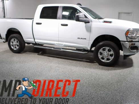 Used 2024 RAM 2500 Big Horn AWD/4WD image 6