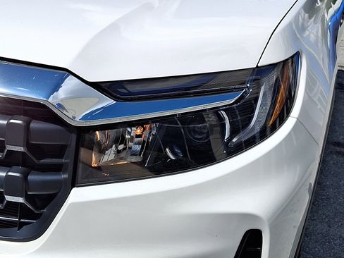 Used 2025 Honda Ridgeline RTL image 9