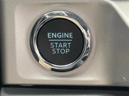 New 2026 Ford F250 XLT w/ XLT Premium Package image 15