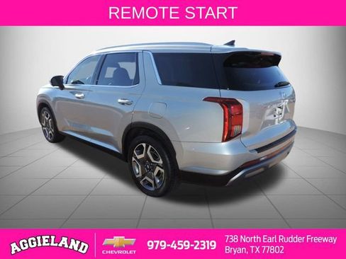 Used 2023 Hyundai Palisade SEL w/ Premium Package image 7