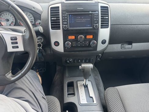 Used 2018 Nissan Frontier PRO-4X AWD/4WD image 15