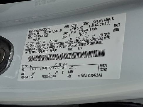 Used 2020 Lincoln Corsair AWD w/ Equipment Group 101A image 25