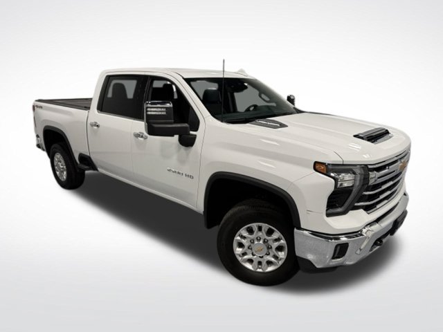 Used 2024 Chevrolet Silverado 2500 LTZ AWD/4WD image 32