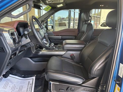 Used 2023 Ford F150 Lariat AWD/4WD image 5