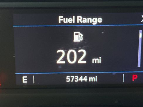 Used 2019 Cadillac XT4 Premium Luxury image 26