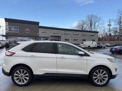 Used 2017 Ford Edge Titanium w/ Canadian Touring Package image 8