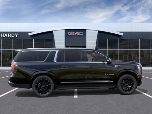New 2026 GMC Yukon XL Elevation RWD image 5
