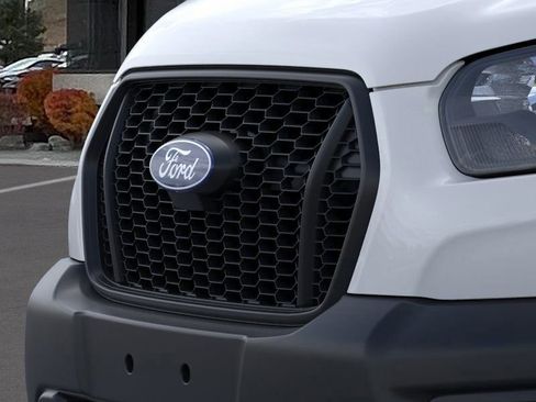 New 2026 Ford Transit 250 148 High Roof AWD image 17