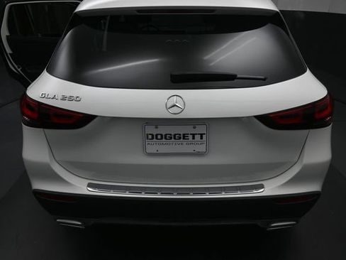 Used 2023 Mercedes-Benz GLA 250 image 14