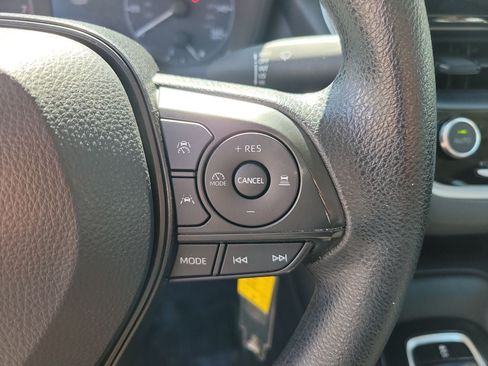 Used 2024 Toyota Corolla LE FWD image 20