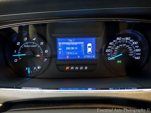 Used 2018 Ford Taurus SE image 13