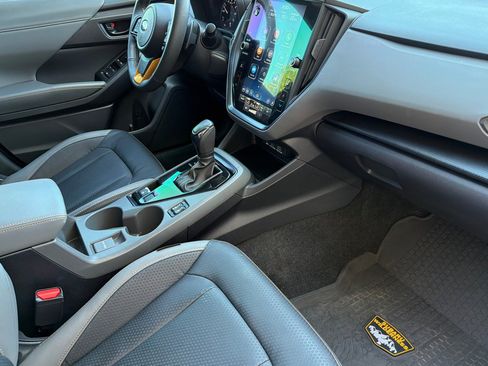 Used 2024 Subaru Crosstrek 2.5i Wilderness w/ Crosstrek Mirror Package AWD/4WD image 16