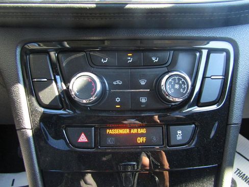Used 2019 Buick Encore Preferred AWD/4WD image 16