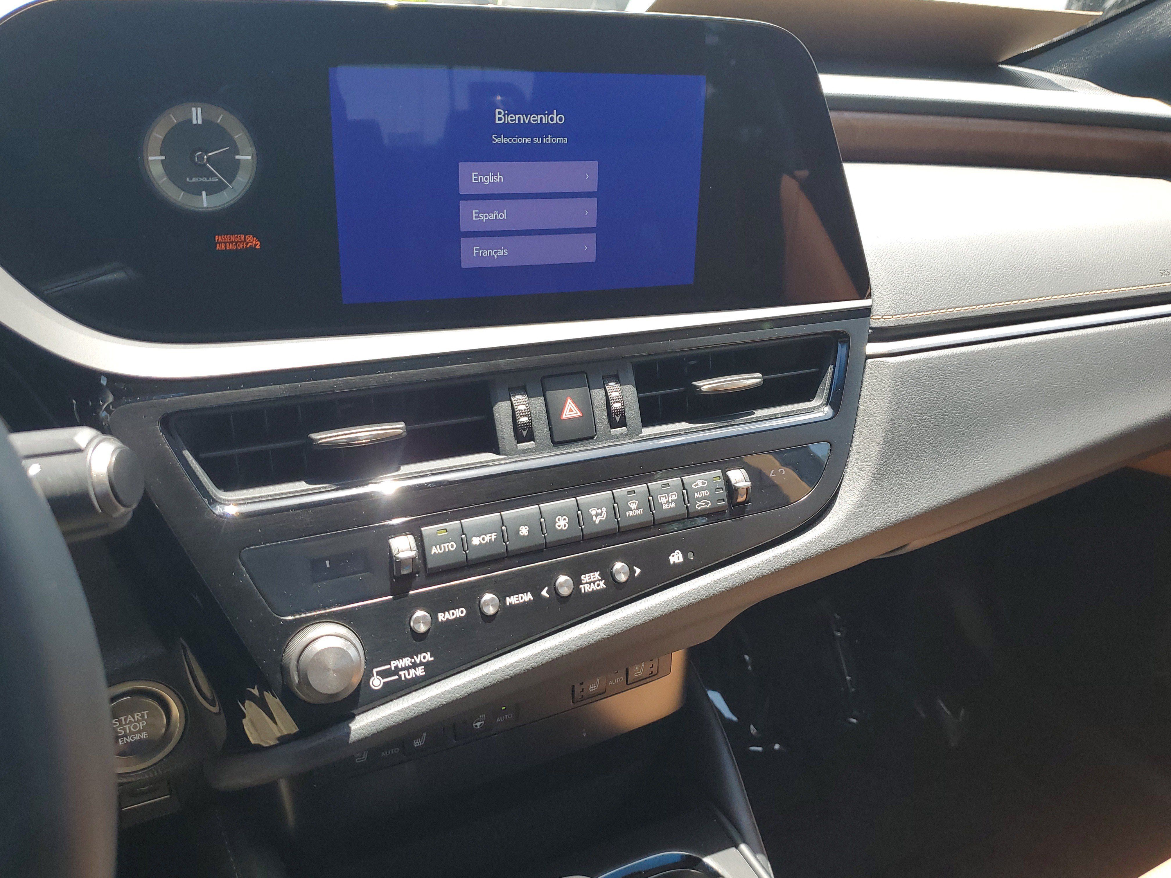 Certified 2024 Lexus ES 350 w/ Premium Package FWD image 27
