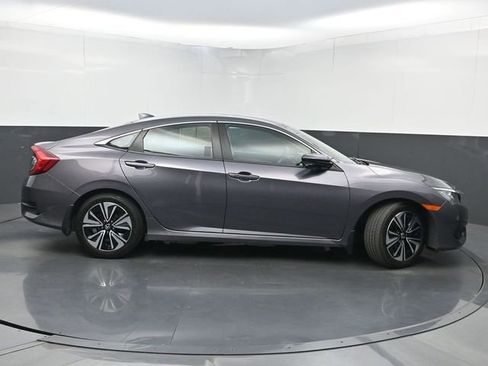 Used 2017 Honda Civic EX-L image 2