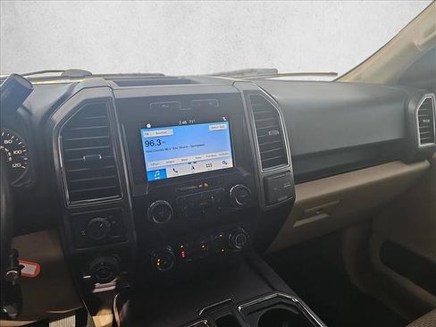 Used 2019 Ford F150 XLT w/ Equipment Group 302A Luxury image 15