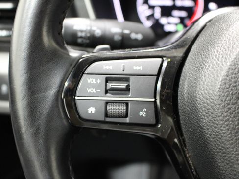 Used 2023 Honda Pilot EX-L image 11