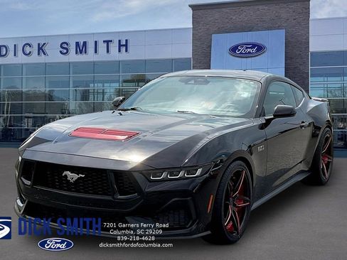 Used 2024 Ford Mustang GT RWD image 1
