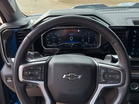 Used 2022 Chevrolet Silverado 1500 LT Trail Boss image 27