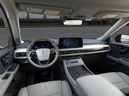 New 2026 Lincoln Aviator 2WD image 6