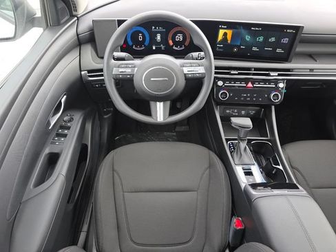New 2026 Hyundai Tucson SEL FWD image 3