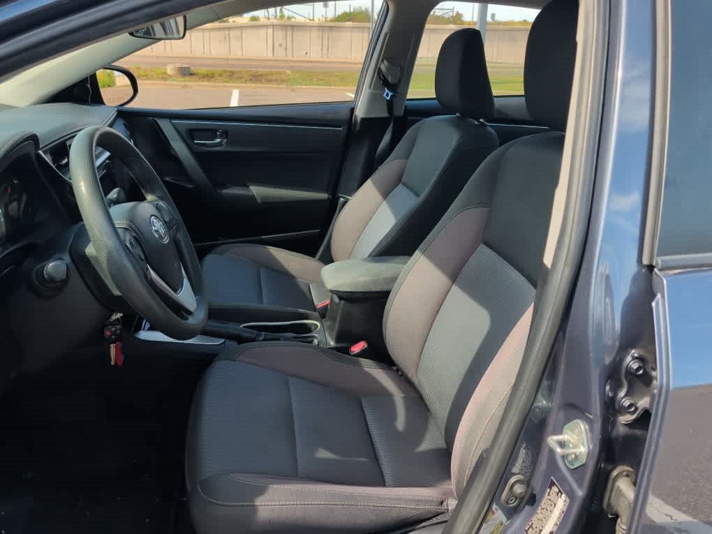 Used 2019 Toyota Corolla LE FWD image 6