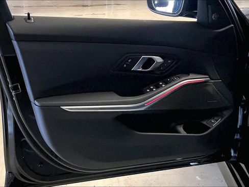 New 2026 BMW 330i xDrive 330i xDrive w/ Premium Package image 10