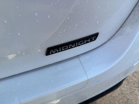 Used 2023 Nissan Sentra SR w/ Midnight Edition Package image 10